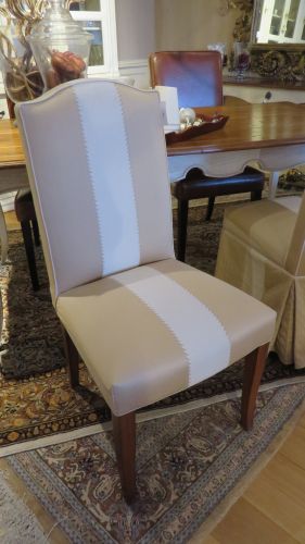 Upholstered chair - Outlet