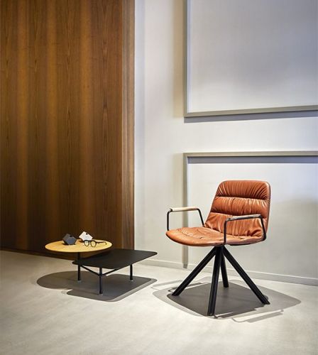 Maarten Lounge Chair