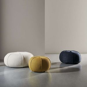 Clove pouf